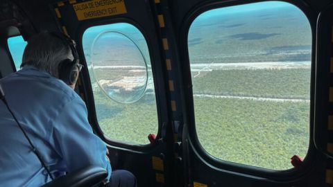 AMLO revisa avances en ruta del Tren Maya; inauguración será en diciembre "llueva, truene o relampaguee"
