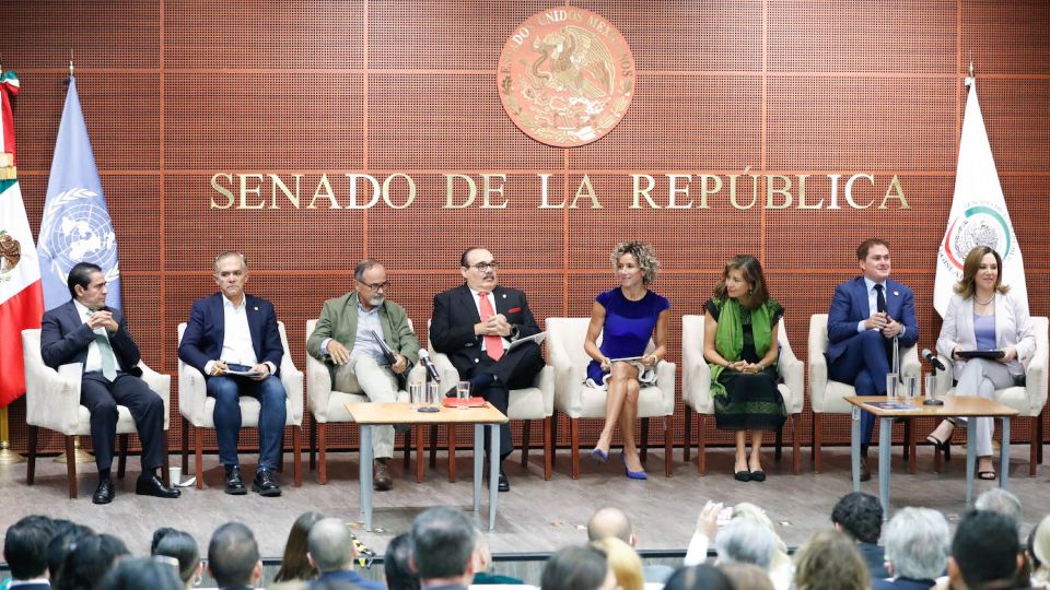 Analizan modelo para regular Inteligencia Artificial en México