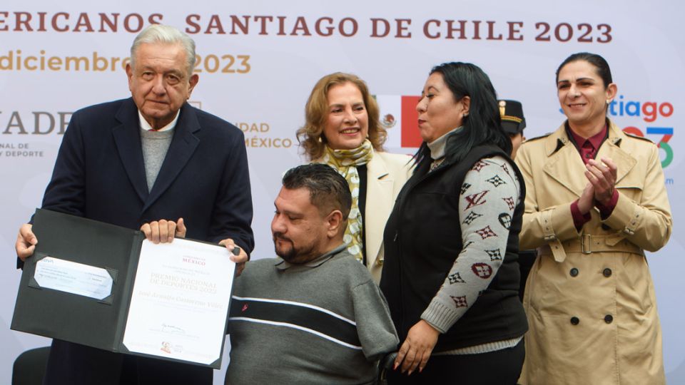 Entregan Premio Nacional de Deportes 2023 y reconocen a participantes de Parapanamericanos y Panamericanos