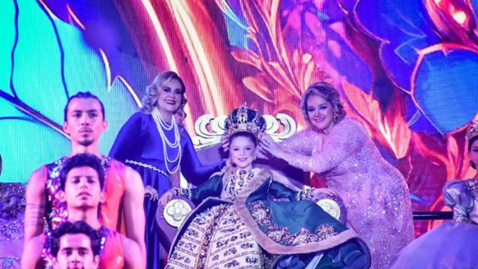 María Paula I es coronada como Reina Infantil del Carnaval Mazatlán 2024