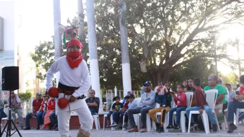 Realizan el 5to. Festival del Niño indígena en Sinaloa