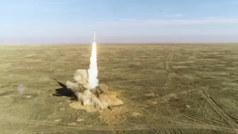Rusia prueba con éxito un misil nuclear de propulsión única: ¿nueva carrera armamentista en ciernes?