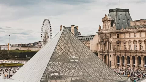 Importante avance: detienen a cinco nuevos sospechosos por el millonario robo de joyas en el Museo del Louvre