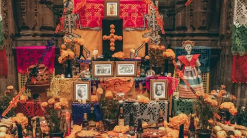 Éxito rotundo en Badiraguato: primer Festival de Día de Muertos cautiva a cientos de visitantes