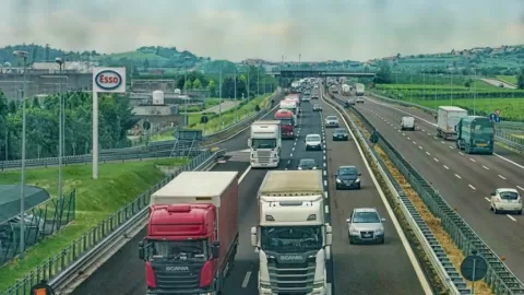 ¡Alerta Nacional! Megabloqueo de Transportistas y Campesinos Amenaza con Paralizar México el Próximo Lunes 24 de Noviembre: Rutas Clave en Riesgo y Demandas Urgentes