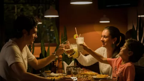 Cierra el Año con 5 Planes Familiares Infalibles: Aventura, Cultura y Conexión sin Estrés en 2025