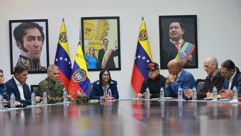 ¡Alerta en Venezuela! Trump advierte a Delcy Rodríguez: 'Un precio muy alto' tras la captura de Maduro; EE. UU. fija las reglas de la transición