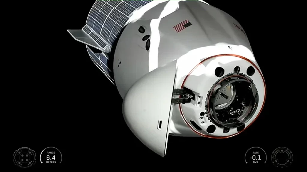 ÉxMisión Crew-12 de NASA y SpaceX Se Acopla a la EEI tras 34 Horas de Viaje; Reemplazo por Emergencia Médica