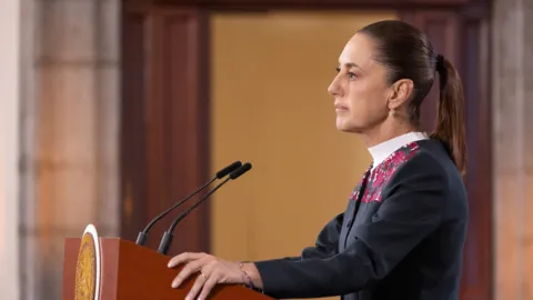 Sheinbaum Reafirma Autodeterminación y Desmiente a Milei: México Fija Postura ante Nicaragua y Acusaciones Argentinas